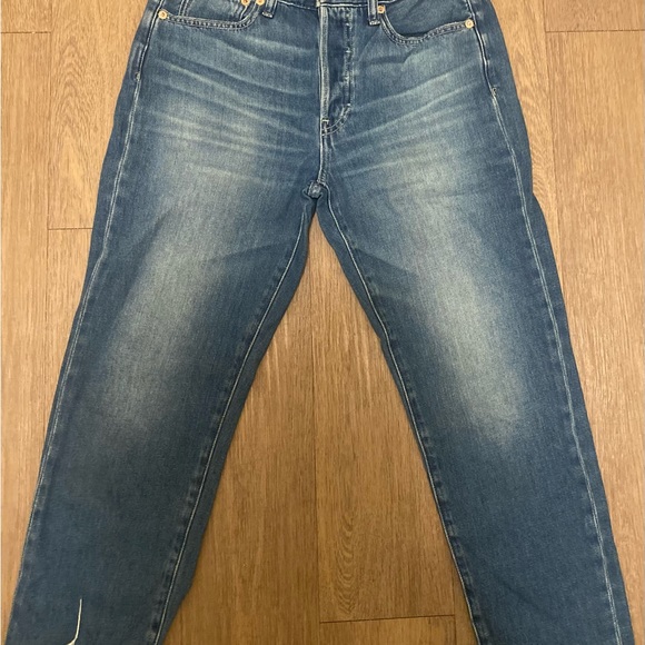 Gap jeans size 4 blue. Straight leg 3/4 - Picture 2 of 2